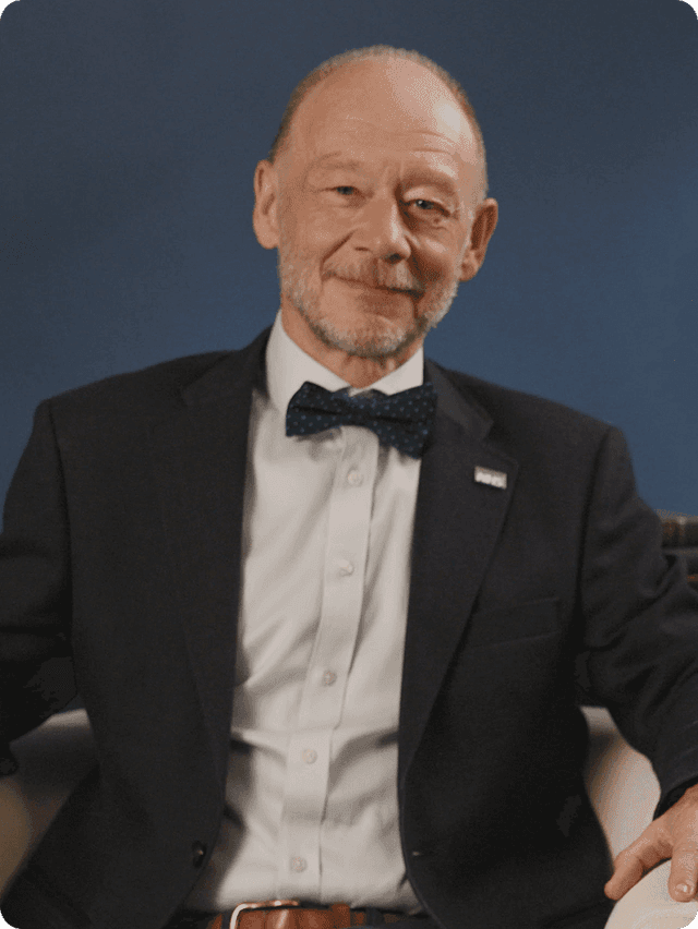 David Unwin, MD